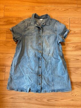 VENUS Light Blue Denim Button-Up Shirt Dress